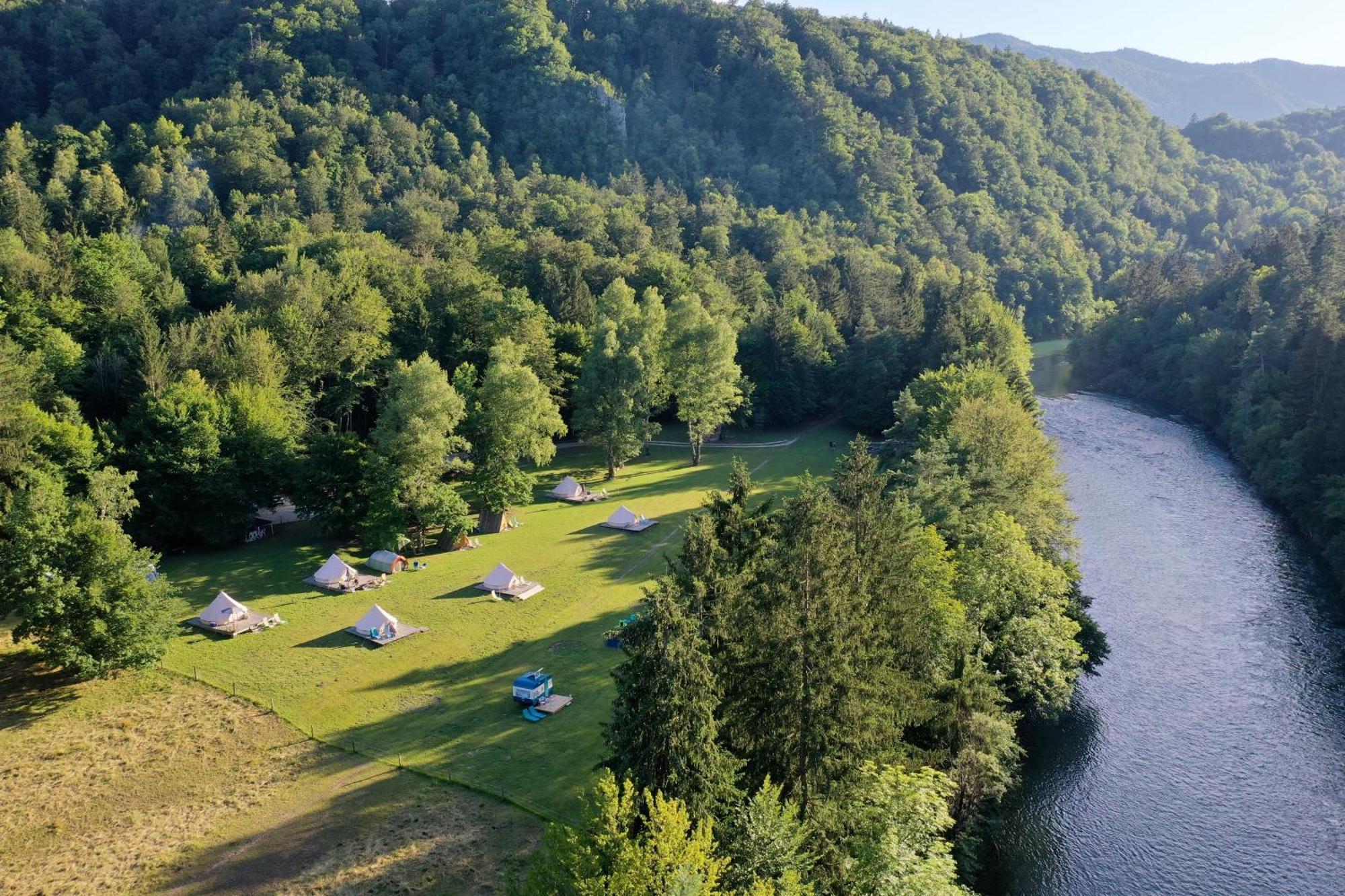Eco River Camp - Pitches Radovljica Ngoại thất bức ảnh