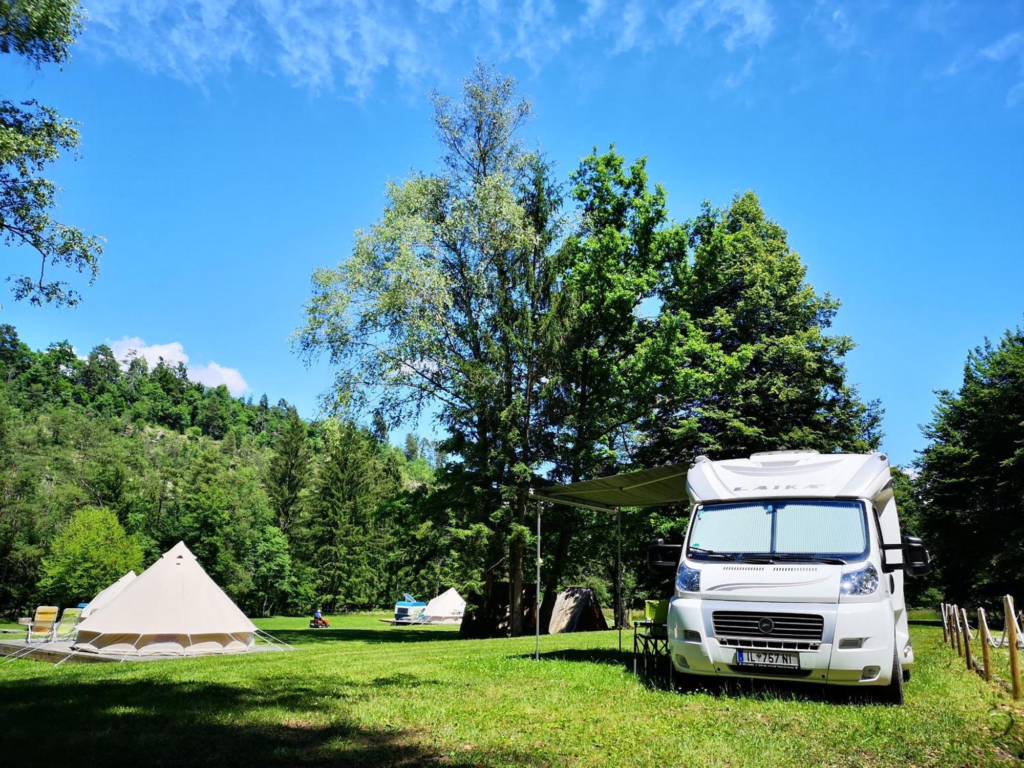 Eco River Camp - Pitches Radovljica Ngoại thất bức ảnh