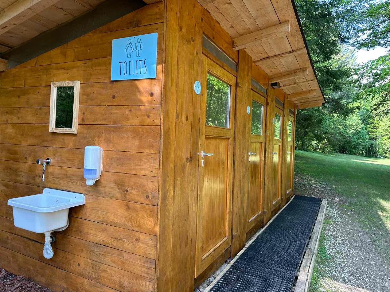Eco River Camp - Pitches Radovljica Ngoại thất bức ảnh